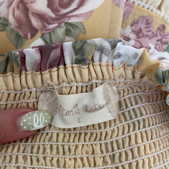 Altar’D State Floral Crop Top - Picture 2 of 2